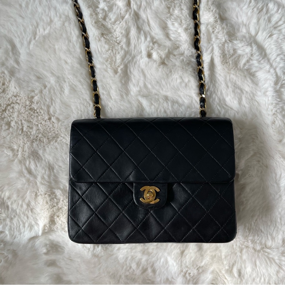 SOLD Chanel vintage mini square 24k ghw